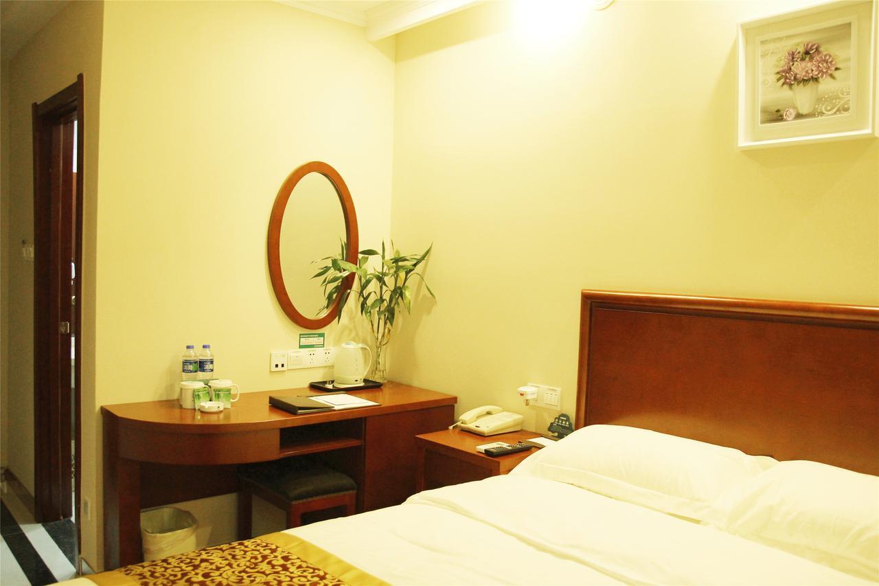 Greentree Inn Zhejiang Taizhou Tiantai Bus Station Express Hotel Exterior foto