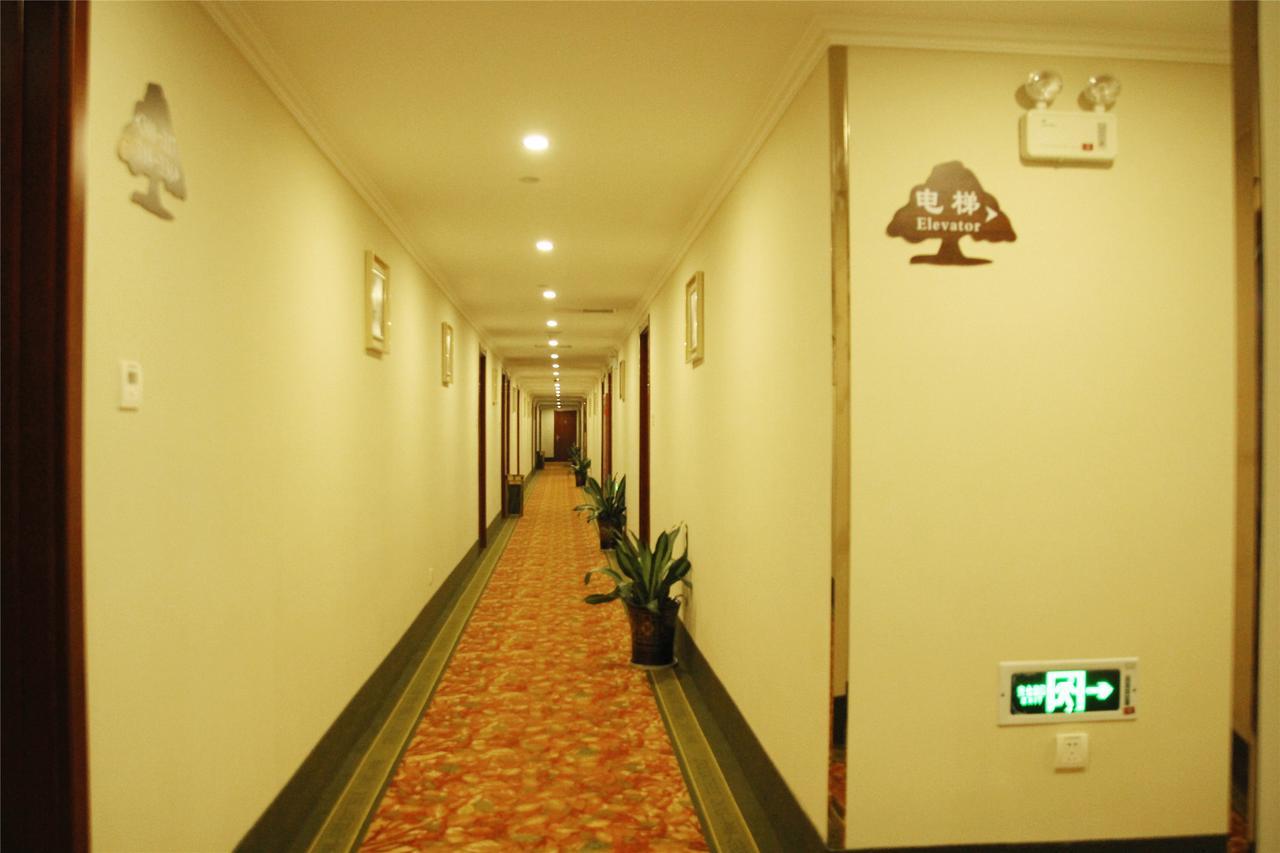 Greentree Inn Zhejiang Taizhou Tiantai Bus Station Express Hotel Exterior foto